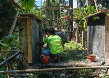 Dukungan Babinsa Percepat Realisasi Jembatan Perintis Garuda di Desa Sawangan Airmadidi
