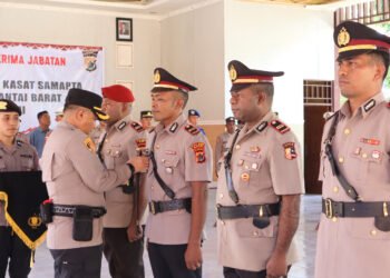 Kapolres Sarmi Pimpin Upacara Sertijab Kasat Resnarkoba, Kasat Samapta dan Kapolsek Pantai Barat