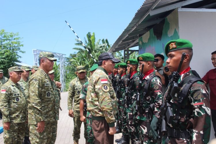 Menhan RI Tekankan Profesionalisme dan Kedekatan Prajurit dengan Rakyat, dalam Kunjungan Kerja ke YTP 916/BS 