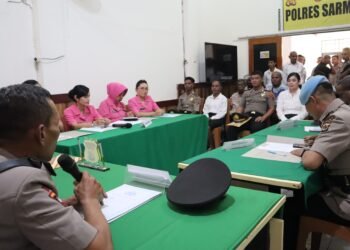 Menuju Rumah Tangga Harmonis, Personel Polres Sarmi Ikuti Sidang BP4R