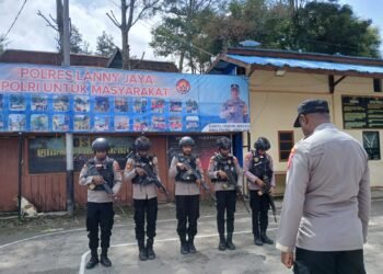 Patroli Dialogis Sat Samapta Polres Lanny Jaya Ciptakan Situasi Aman Dan Kondusif