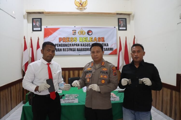 Kapolres Sarmi Pimpin Press Release Pengungkapan Kasus Ganja Seberat 61,98 Gram