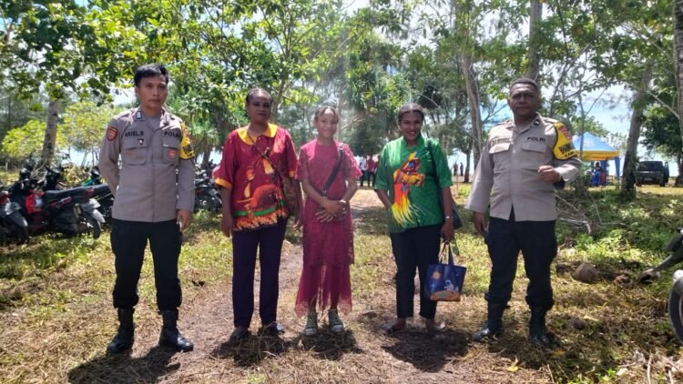 Kapolsek Bonggo Hadiri Sekaligus Laksanakan Pengamanan Ibadah Perayaan Pentakosta ke-II Lingkungan Klasis Bonggo
