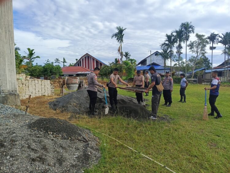 Sambut Hari Bhayangkara ke-80, Polres Sarmi Gelar Bakti Religi di Masjid Nurul Ikhsan Mararena