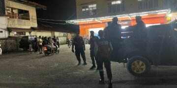 Patroli Malam Sat Samapta Polres Sarmi Perkuat Kehadiran Polri di Tengah Masyarakat