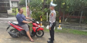 Pastikan Setiap Pengendara Mematuhi Aturan, Sat Lantas Polres Sarmi Laksanakan Pengaturan Pagi
