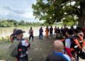 Sat Polairud Polres Sarmi Bersama Tim SAR Gabungan Lanjutkan Pencarian Korban Tenggelam di Sungai Tor
