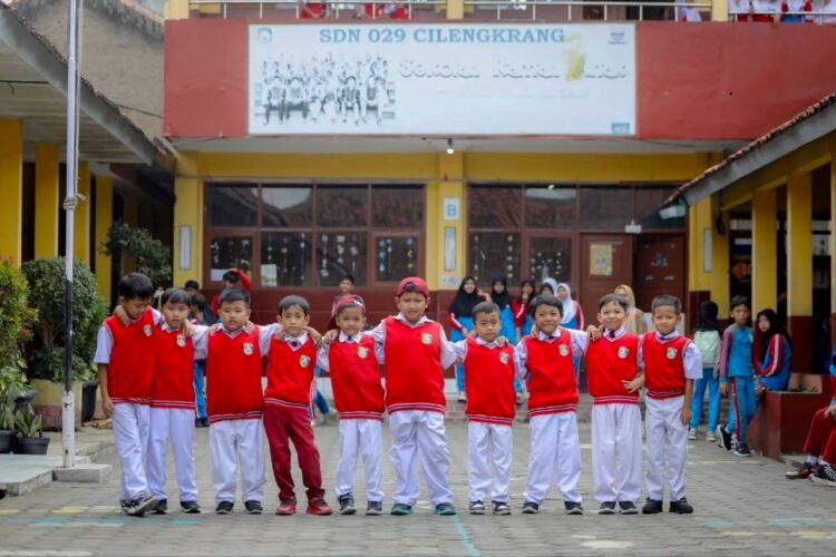Pemkot Bandung Terus Perkuat Infrastruktur dan Mutu Pendidikan di Sekolah