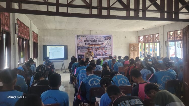 Kapolsek Bonggo Isi Materi MPLS, Tanamkan Literasi Digital dan Pencegahan Narkoba kepada Pelajar