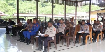 Ibadah Bintal Kristen, Polres Sarmi Tingkatkan Keimanan dan Karakter Personel
