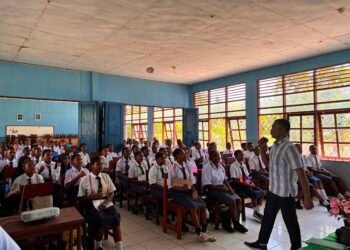 Cegah Penyalahgunaan Narkoba Sejak Dini, Satresnarkoba Polres Sarmi Edukasi 130 Siswa Baru SMA Negeri 3 Sarmi