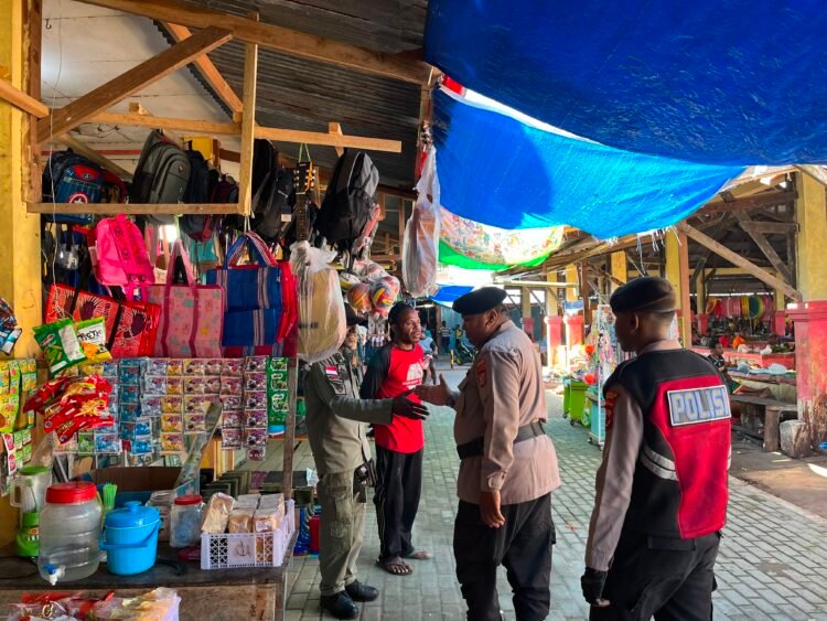Sat Samapta Polres Sarmi Hadir di Tengah Masyarakat, Ciptakan Rasa Aman Melalui Patroli Rutin