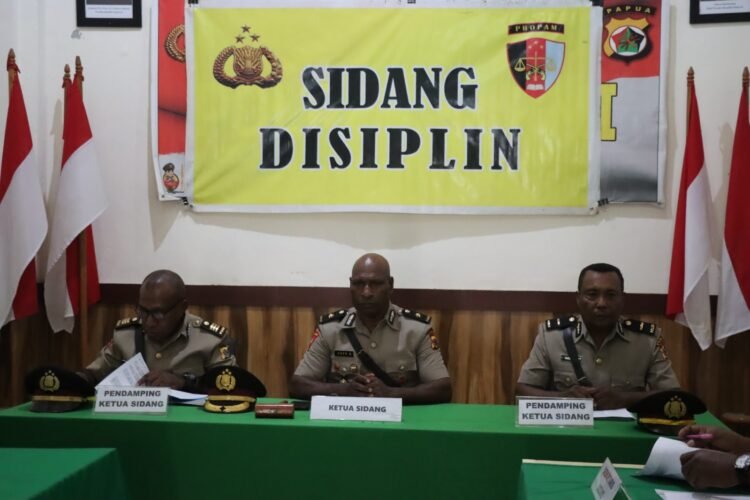 Polres Sarmi Tegakkan Disiplin Personel, Anggota yang Tinggalkan Tugas 30 Hari Dijatuhi Sanksi