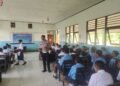 Cegah Kecelakaan Sejak Dini, Satlantas Polres Sarmi Bekali Pelajar dengan Edukasi Keselamatan Berlalu Lintas