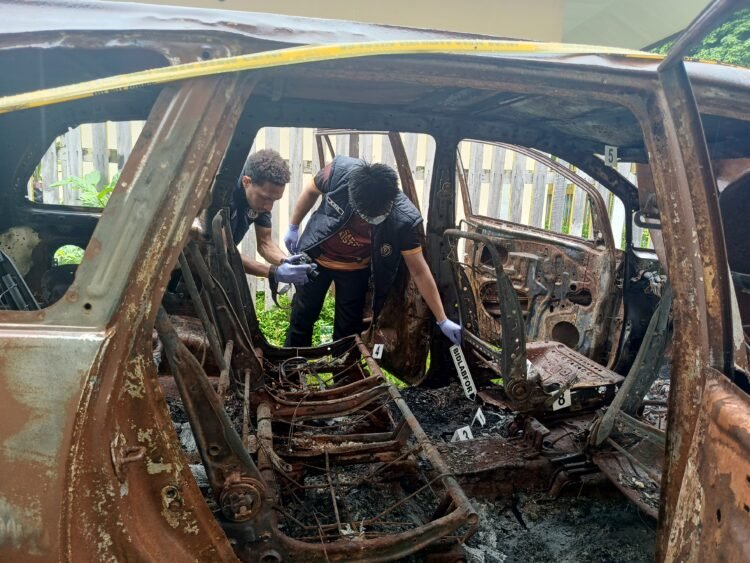 Satreskrim Polres Sarmi Bersama Bidlabfor Polda Papua Laksanakan Pemeriksaan kriminalistik barang bukti