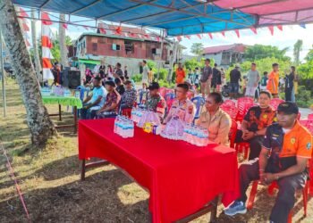Semarak Gebyar Merdeka, Satpolairud Polres Sarmi Pererat Kebersamaan Bersama Masyarakat Pesisir