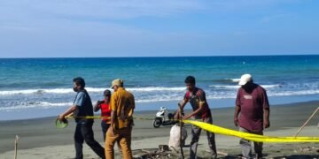 Temukan Warga Meninggal di Pantai Narge, Unit Reskrim Polsek Sarmi Kota di backup Tim Identifikasi Sat Reskrim Polres Sarmi Bergerak Cepat
