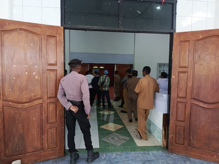 Kawal Aspirasi Honorer, Polres Sarmi Amankan RDP Bersama Pemda dan DPRK