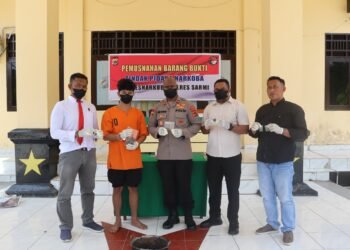 Sat Resnarkoba Polres Sarmi Gelar Press Release Pemusnahan Barang Bukti Ganja