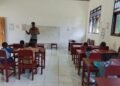 Polsek Pantai Barat Edukasi Siswa SD Negeri Niwerawar tentang Bahaya Narkoba