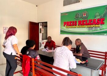 Dua Tersangka Narkotika Dilimpahkan, Satresnarkoba Polres Sarmi Pastikan Proses Hukum Berlanjut