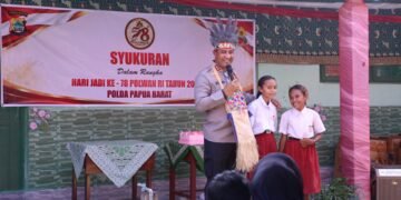 Sambut Hari Jadi ke-78 Polwan, Polwan Polda Papua Barat Gelar Syukuran dan Bakti Sosial di SD Negeri 15 Maripi