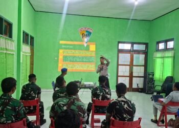 Perkuat Sinergitas TNI-Polri, Satlantas Polres Sarmi Gelar Polisi Karib di Mako Subdenpom