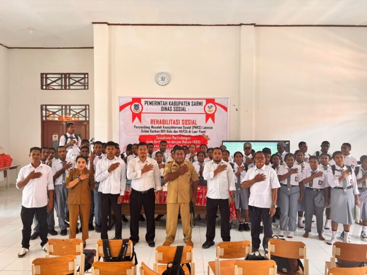 Kenali Bahayanya, Jauhi Narkoba! Sat Resnarkoba Polres Sarmi Edukasi Pelajar SRMA 42