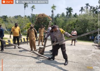 Polsek Pantai Barat Respons Cepat Pemalangan Kantor Distrik, Polisi Kedepankan Mediasi