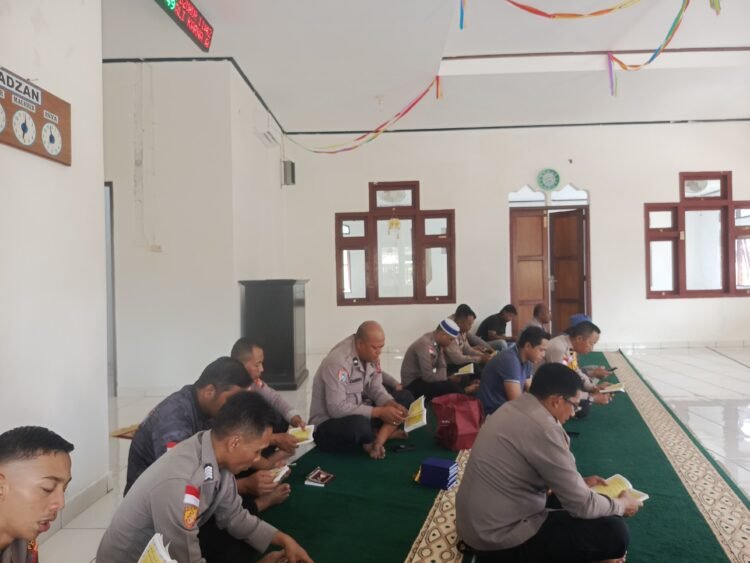 Dengan Yasin dan Tauziah, Personel Polres Sarmi Perkuat Iman dan Ketakwaan