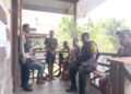 Jaga Kamtibmas Tetap Kondusif, Polsek Tor Atas Gelar Patroli Dialogis Sambangi Pekerja Air Bersih