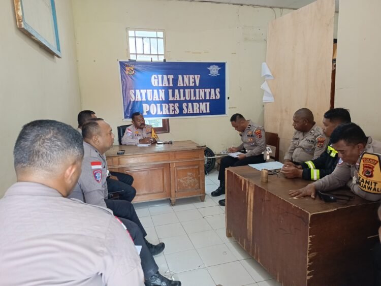 Lewat Anev, Sat Lantas Polres Sarmi Perkuat Kinerja dan Pelayanan kepada Masyarakat