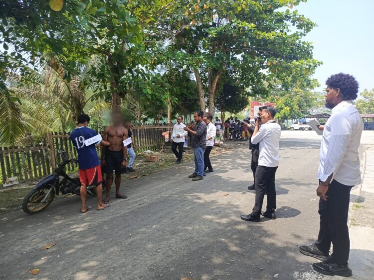 Sat Reskrim Polres Sarmi Laksanakan Rekonstruksi Tindak Pidana Penganiayaan Berat, 35 Adegan Diperagakan