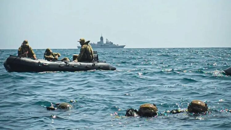 Tembus Kegelapan Bawah Laut, Kopaska Menyelam Bersama MTO ADF