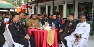 Hangat dan Penuh Kekeluargaan, Kapolres Sarmi Hadiri Syukuran HUT TNI ke-81