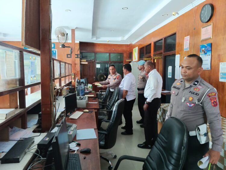 Polres Sarmi Lakukan Pengawasan Internal Pelayanan Samsat dan Satpas, Pastikan Transparansi Tarif PNBP