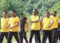 Bangun Semangat dan Kebersamaan, Kapolres Sarmi Bersama Personel Gelar Olahraga Jalan Pagi
