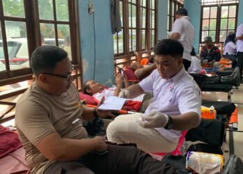 Wujud Kepedulian Kemanusiaan, Personel Polres Sarmi Turut Berdonor Darah