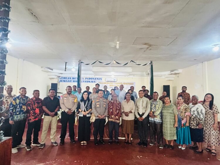 Melalui Minggu Kasih, Kapolres Sarmi Ajak Jemaat Bersama Jaga Kedamaian di Kabupaten Sarmi