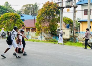 Kapolres Sarmi Turun Langsung Ke Jalan, Strong Point Pagi Wujudkan Pelayanan Polri Kepada Masyarakat