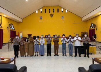 Kapolda Papua Barat Kunjungi SMA Negeri 2 Manokwari, Perkuat Kepedulian Polri terhadap Dunia Pendidikan