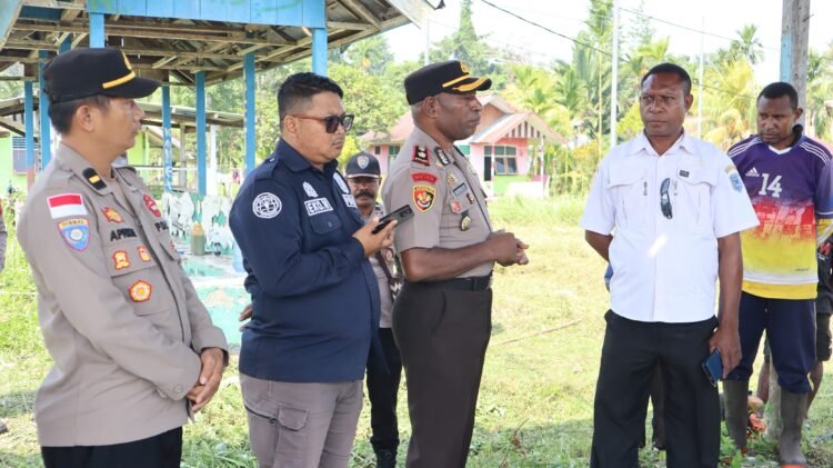 Wakapolres Sarmi Kunjungi Warga Kasukwe, Ajak Wujudkan Sarmi Aman Dan Damai