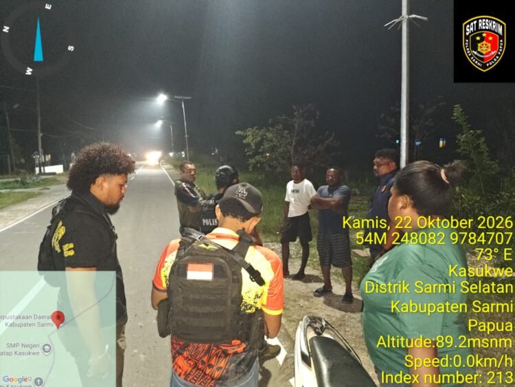 Dari Kampung Ke Kampung, Patroli Pagar Sat Reskrim Polres Sarmi Jaga Keamanan Hingga Dini Hari