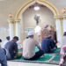 Pererat Silaturahmi Dengan Masyarakat, Polres Sarmi Laksanakan Jumat Keliling Di Masjid Ar Rahman Kuma